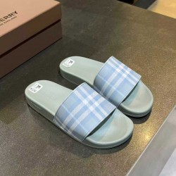 Burberry slippers