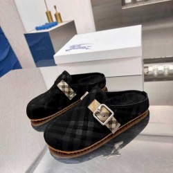 Burberry slippers
