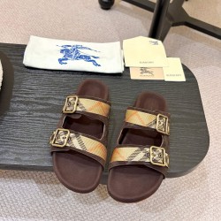 Burberry slippers