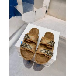 Burberry slippers