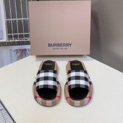 Burberry slippers