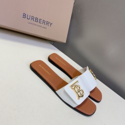 Burberry slippers