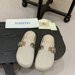 Burberry slippers