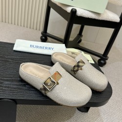 Burberry slippers