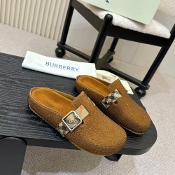 Burberry slippers