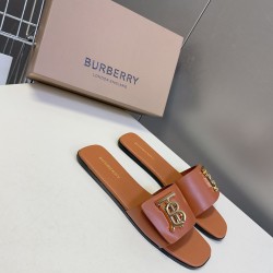 Burberry slippers