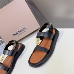 Burberry slippers