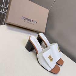 Burberry slippers