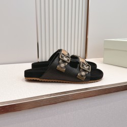 Burberry slippers