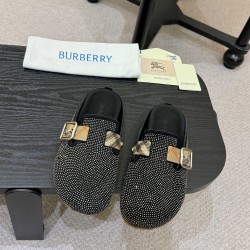 Burberry slippers