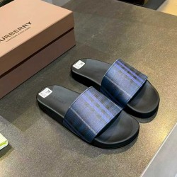 Burberry slippers