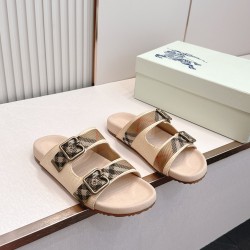 Burberry slippers