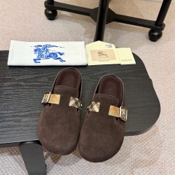 Burberry slippers