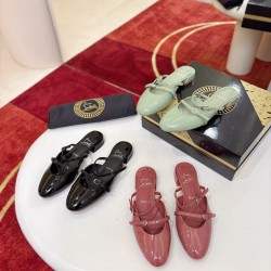 CL Collection Shoes Best Quality
Women 35-41
