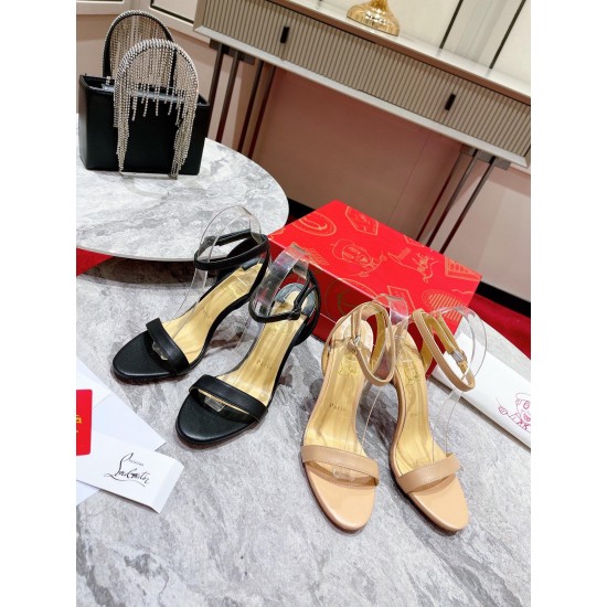 CL Collection Shoes Best Quality
Women 35-41
