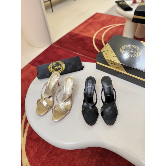 CL Collection Shoes Best Quality
Women 35-41
