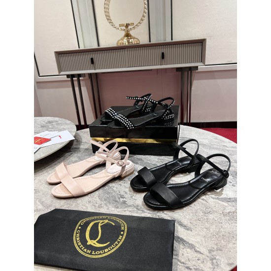 CL Collection Shoes Best Quality
Women 35-41
