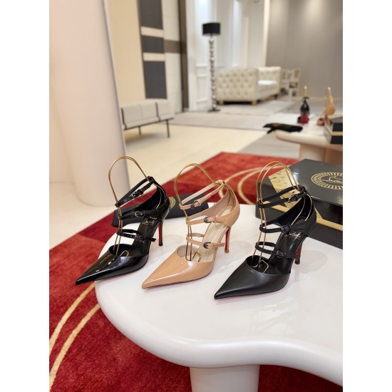CL Collection Shoes Best Quality
Women 35-41
