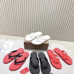 CL Slippers Shoes Best Quality
Women 35-41
