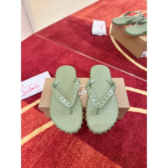 CL Slippers Shoes Best Quality
Women 35-41
