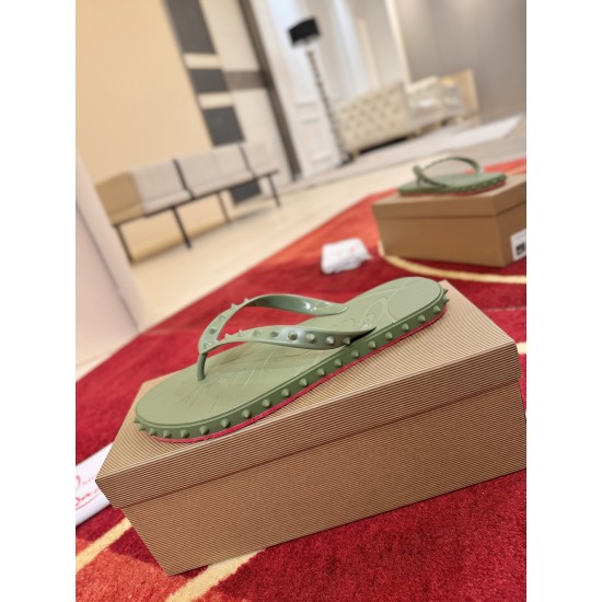CL Slippers Shoes Best Quality
Women 35-41
