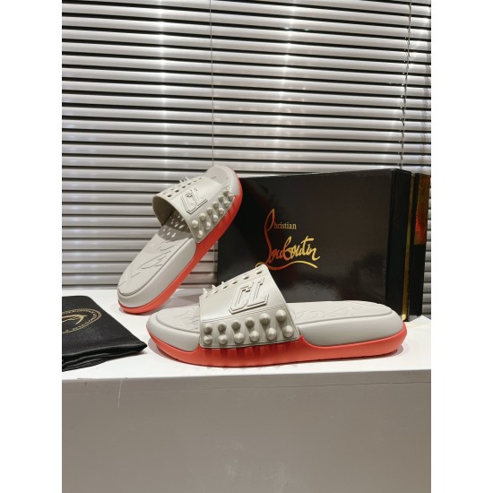 CL Slippers Shoes Best Quality
Women 35-41
