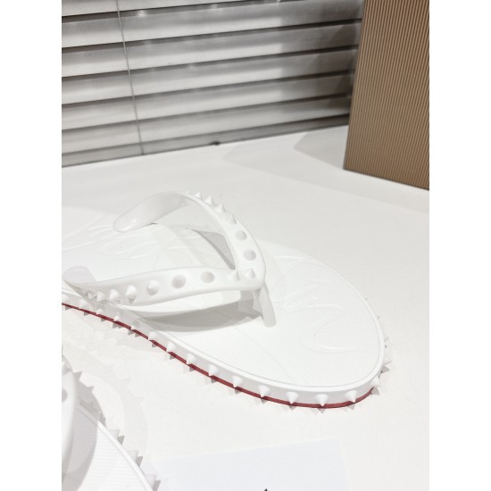 CL Slippers Shoes Best Quality
Women 35-41

