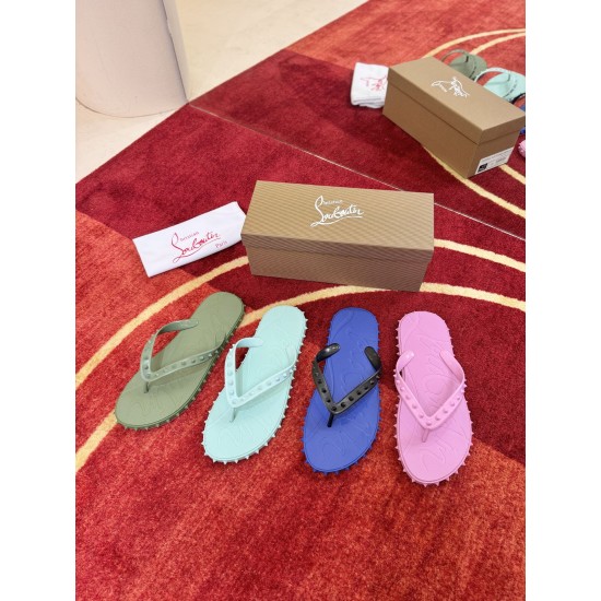 CL Slippers Shoes Best Quality
Women 35-41

