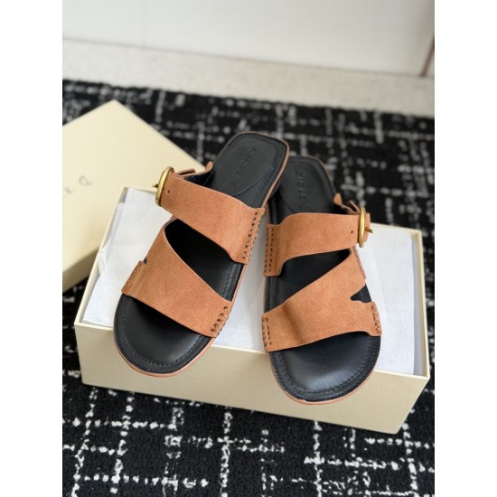 CL slippers