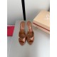 CL slippers