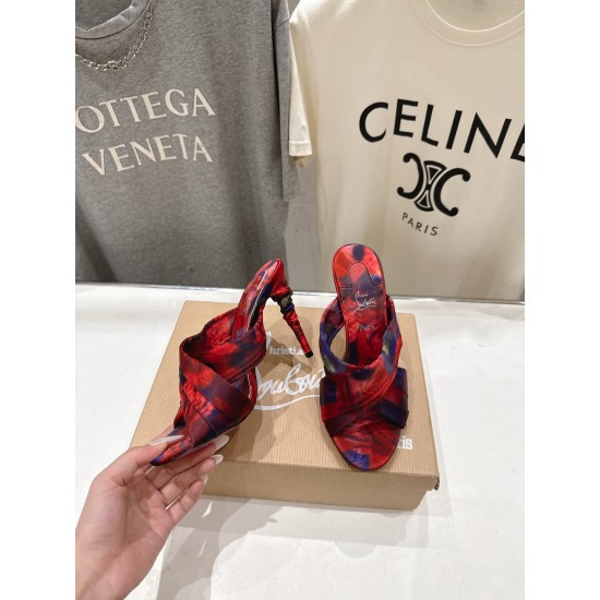 CL slippers