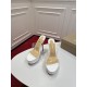 CL slippers