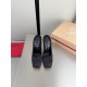 CL slippers
