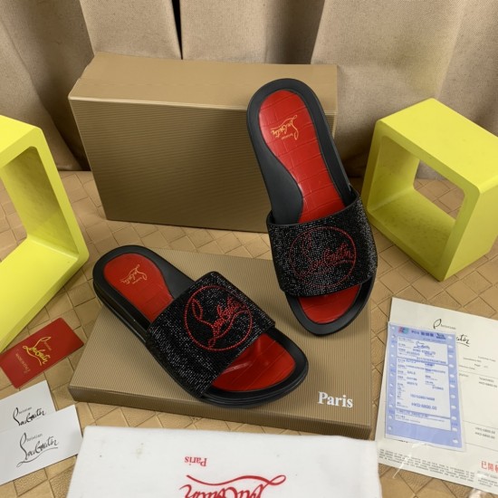 CL slippers