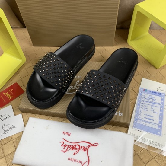 CL slippers