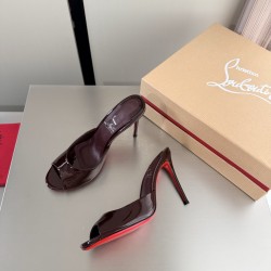 CL slippers
