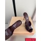CL slippers