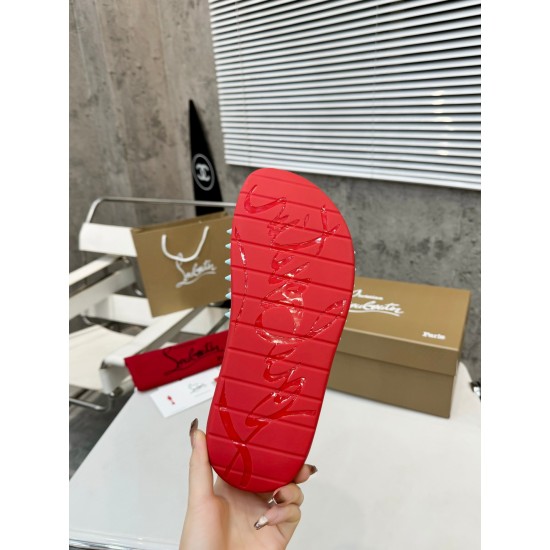 CL slippers