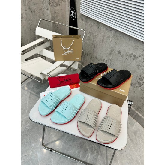 CL slippers