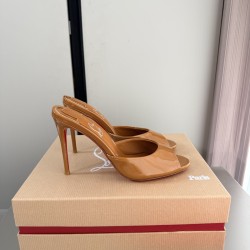 CL slippers