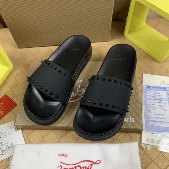 CL slippers