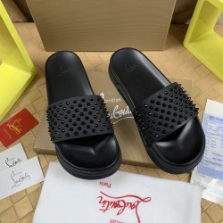 CL slippers