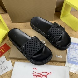 CL slippers