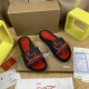 CL slippers