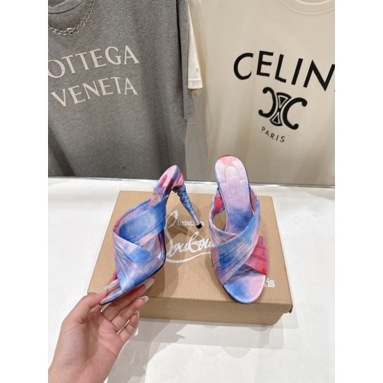 CL slippers