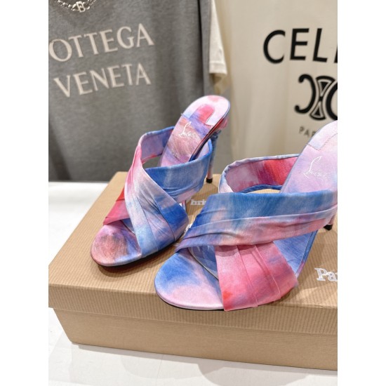 CL slippers