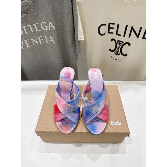 CL slippers