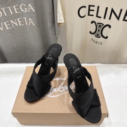 CL slippers