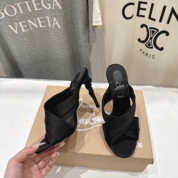 CL slippers