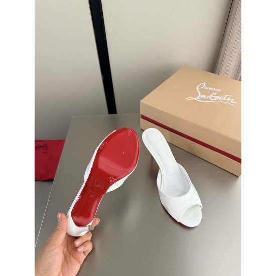 CL slippers